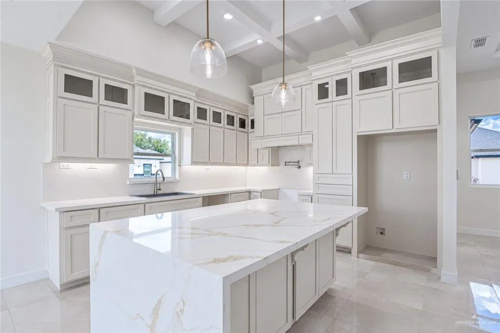 485 Santiago Street La Feria, TX 78559