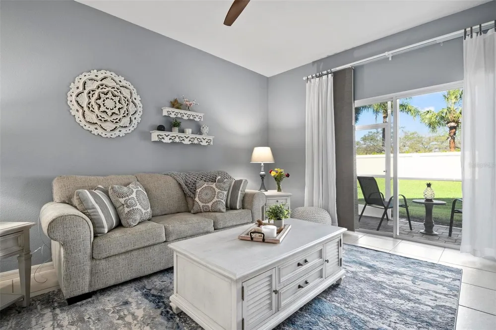 3423 PARK RIDGE CIRCLE #19-101 Sarasota, FL 34243