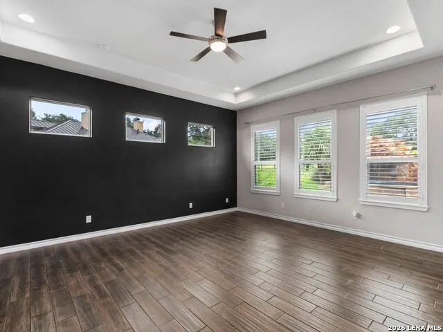 654 COPPER TRCE New Braunfels, TX 78132