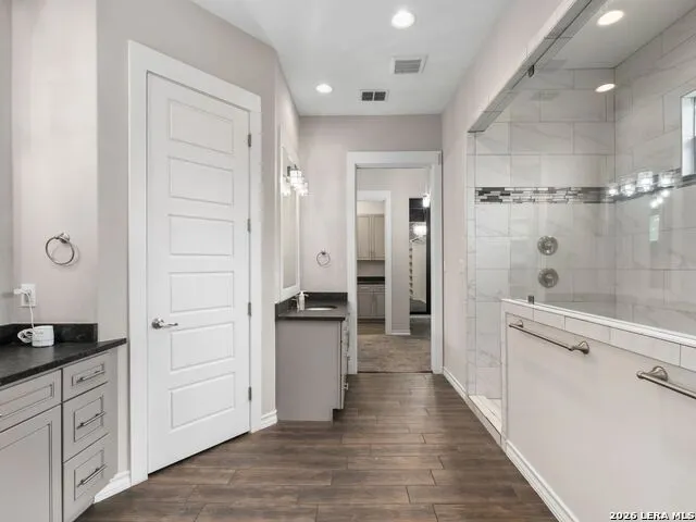 654 COPPER TRCE New Braunfels, TX 78132