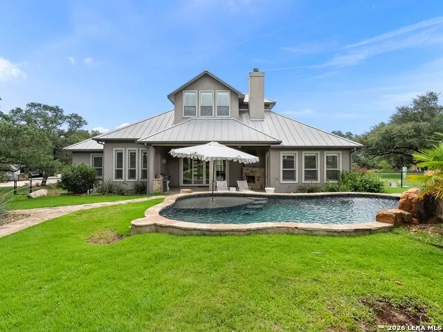 654 COPPER TRCE New Braunfels, TX 78132