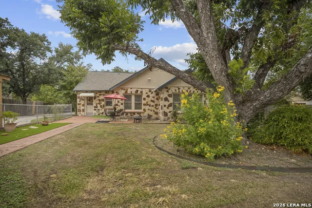 144 Greenlawn Dr San Antonio, TX 78201