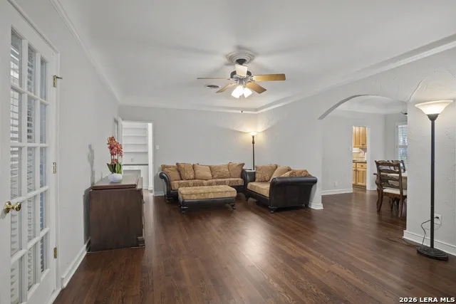 144 Greenlawn Dr San Antonio, TX 78201