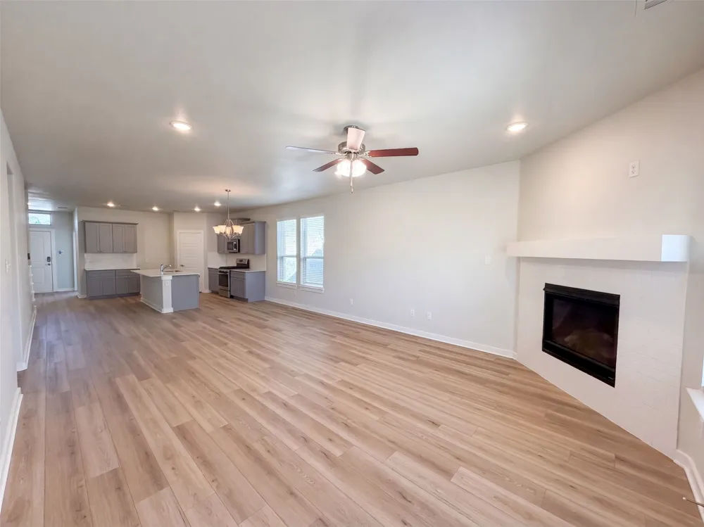 14316 Spitfire Trail Fort Worth, TX 76262