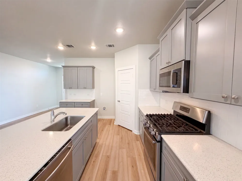 14316 Spitfire Trail Fort Worth, TX 76262