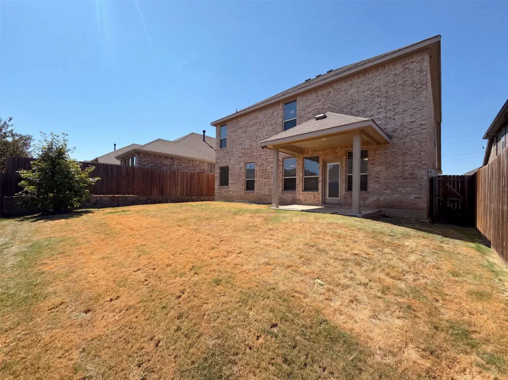 14316 Spitfire Trail Fort Worth, TX 76262