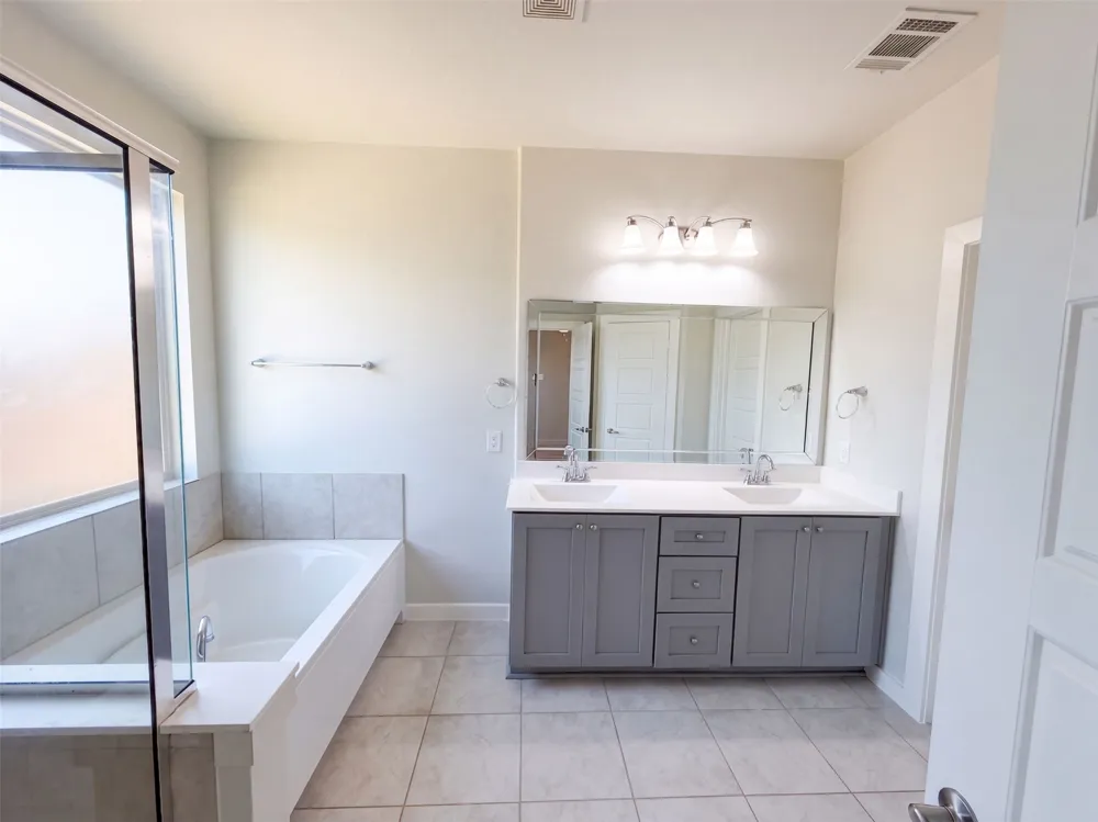 14316 Spitfire Trail Fort Worth, TX 76262