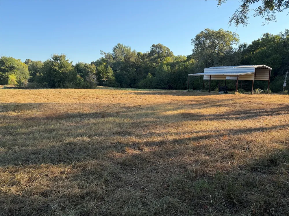 CR 44240 Powderly, TX 75473