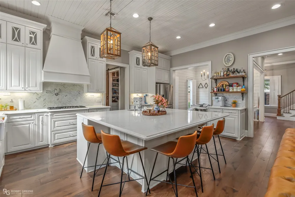 106 Vieux Carre Bossier City, LA 71111