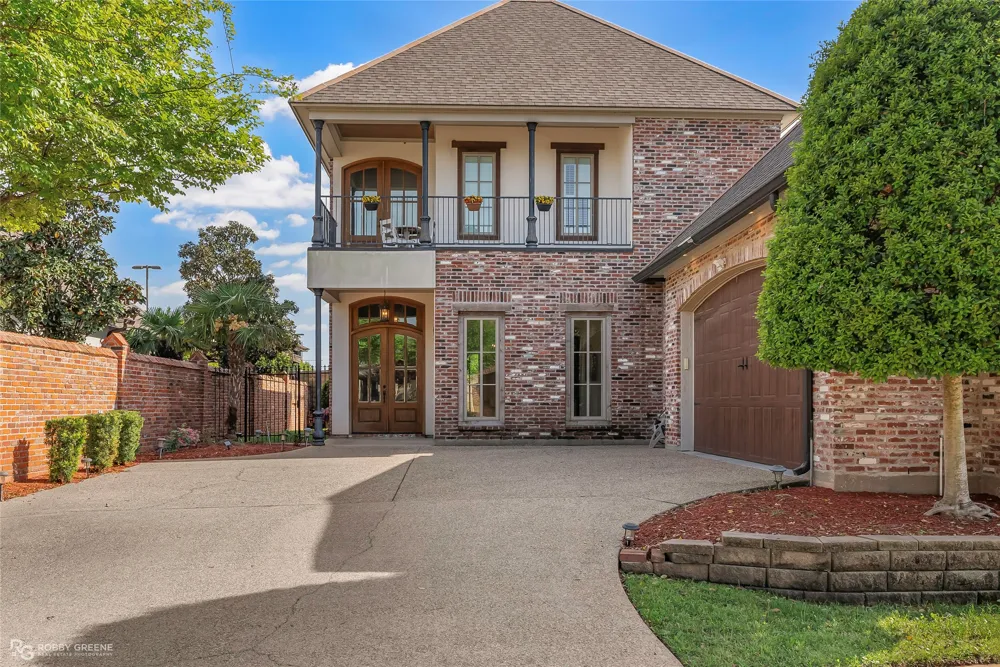 106 Vieux Carre Bossier City, LA 71111