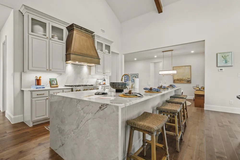 324 Chapel View Court Heath, TX 75032