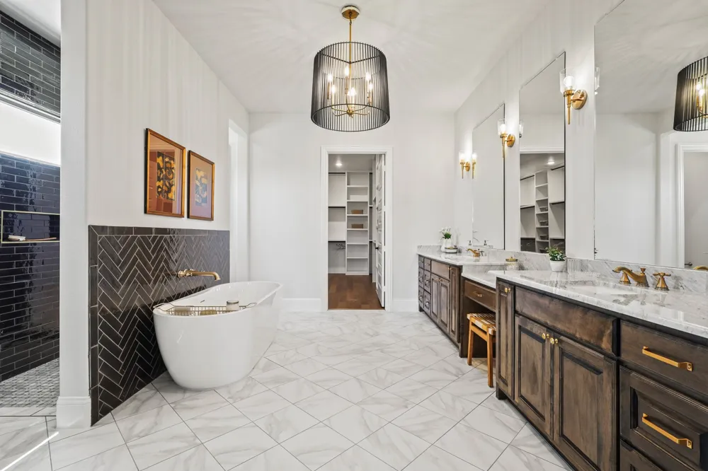 324 Chapel View Court Heath, TX 75032