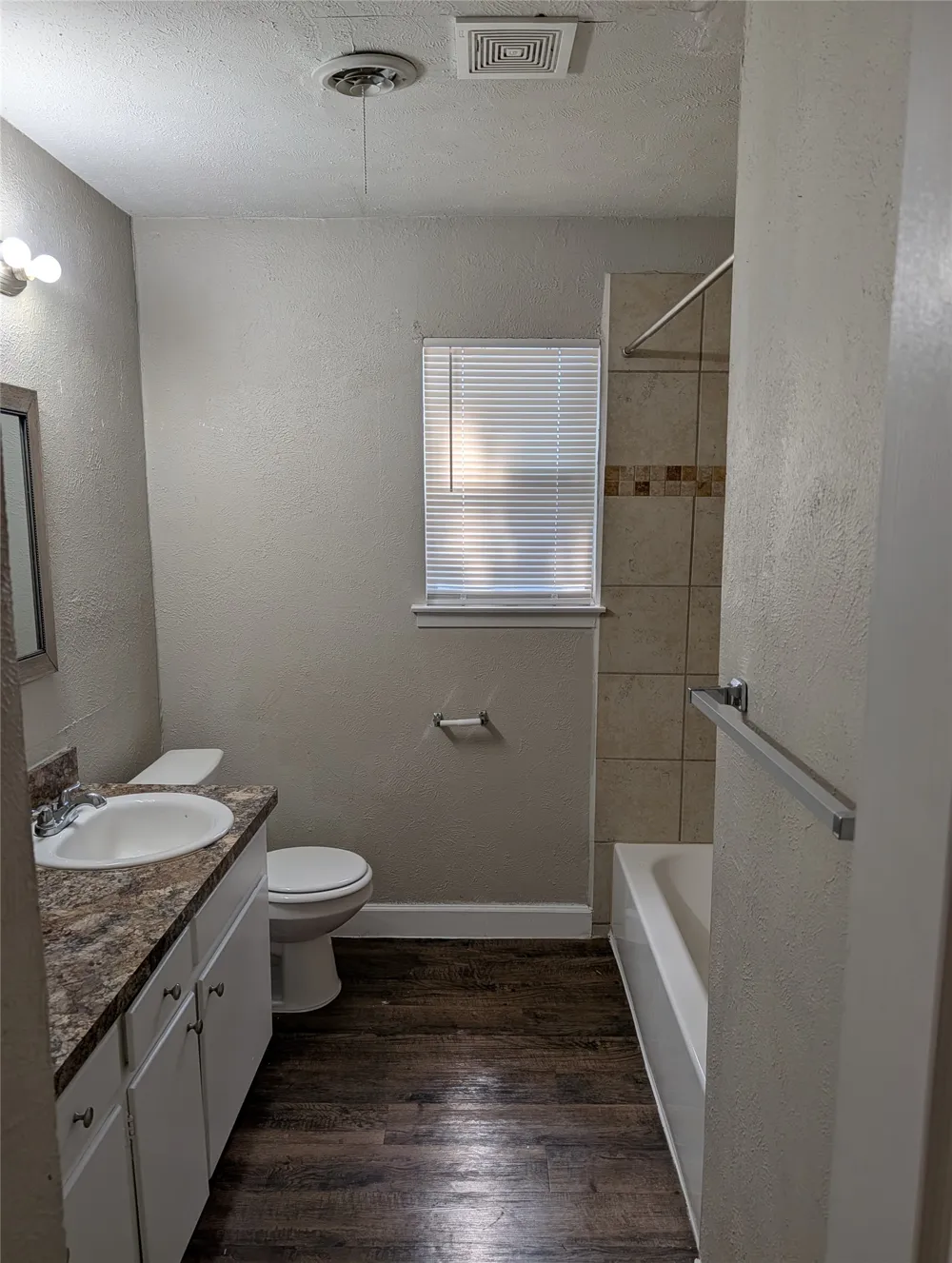 2558 Duringer Road Fort Worth, TX 76133