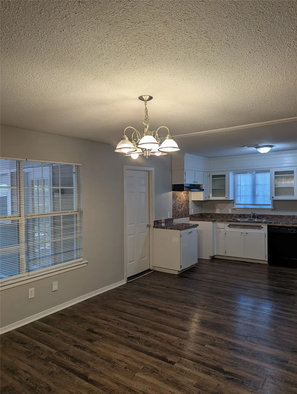 2558 Duringer Road Fort Worth, TX 76133