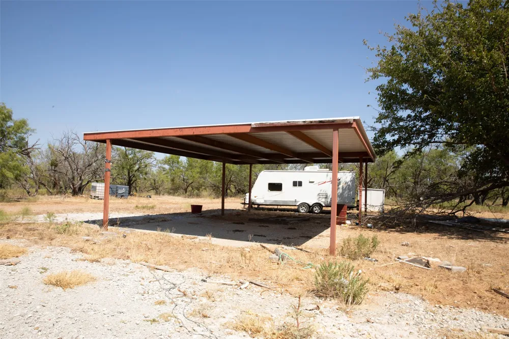 1789 Taack Road Newcastle, TX 76372