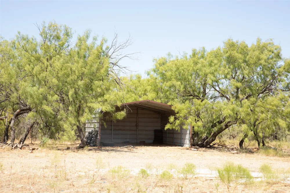 1789 Taack Road Newcastle, TX 76372