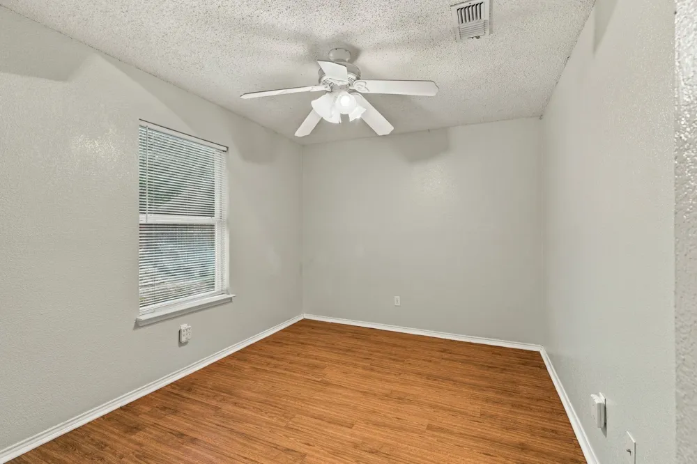 6433 Riverwater Trail Fort Worth, TX 76179