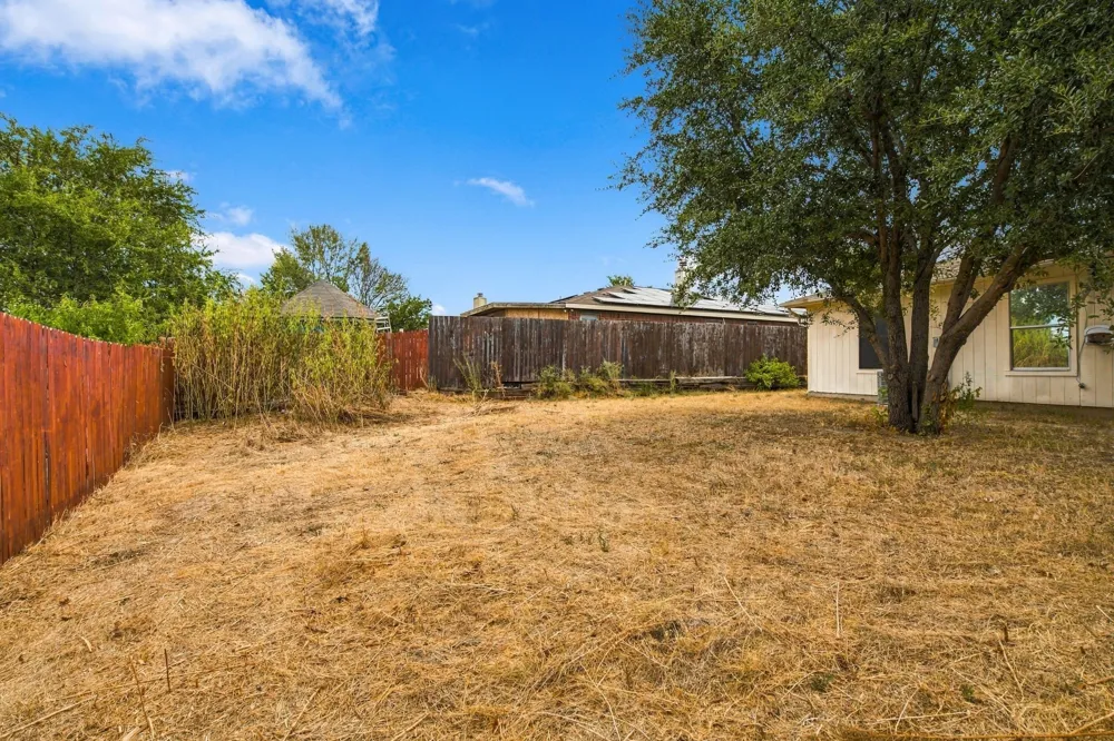 6433 Riverwater Trail Fort Worth, TX 76179