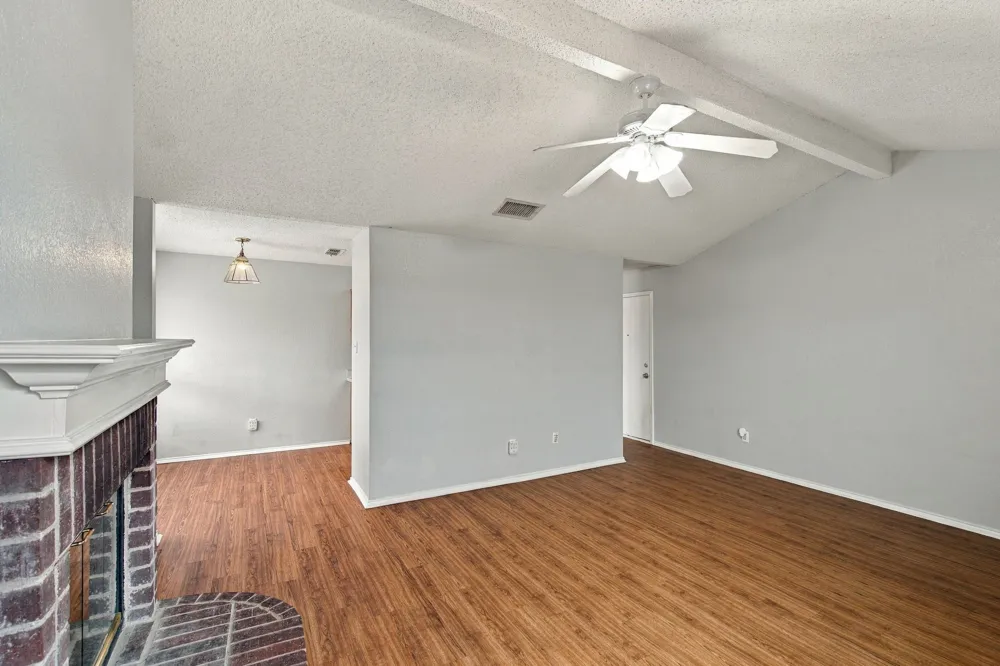6433 Riverwater Trail Fort Worth, TX 76179