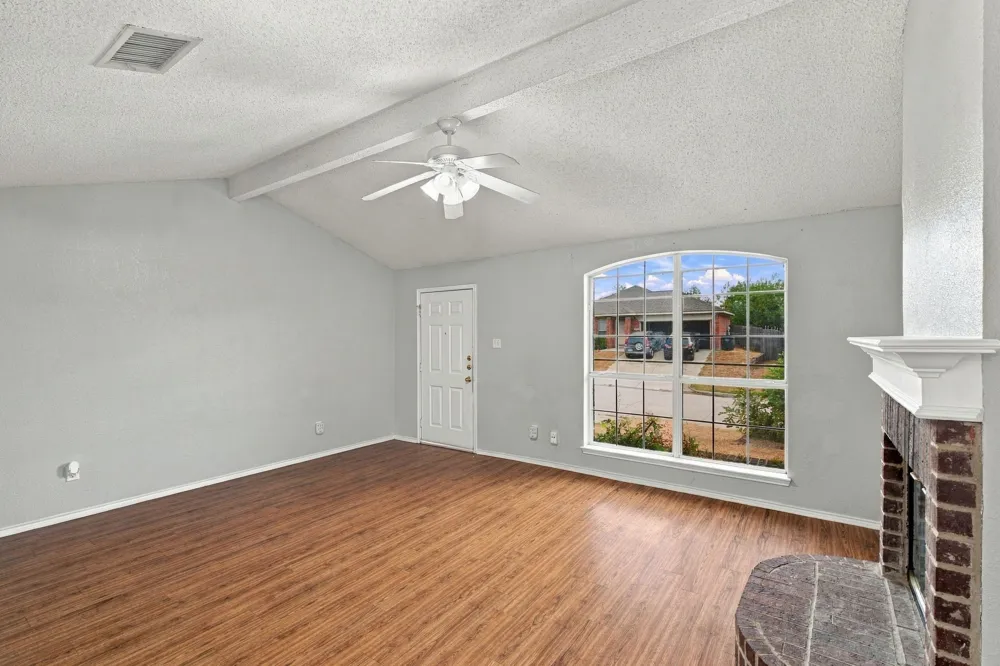 6433 Riverwater Trail Fort Worth, TX 76179