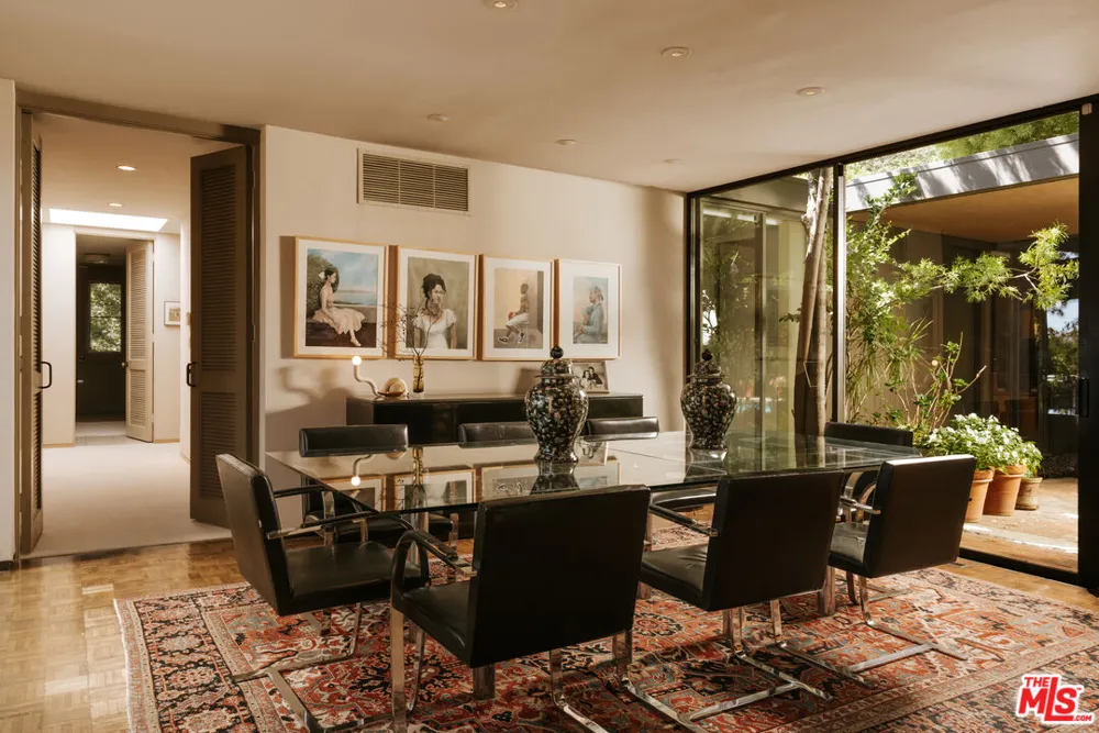 9225 Nightingale Drive Los Angeles, CA 90069
