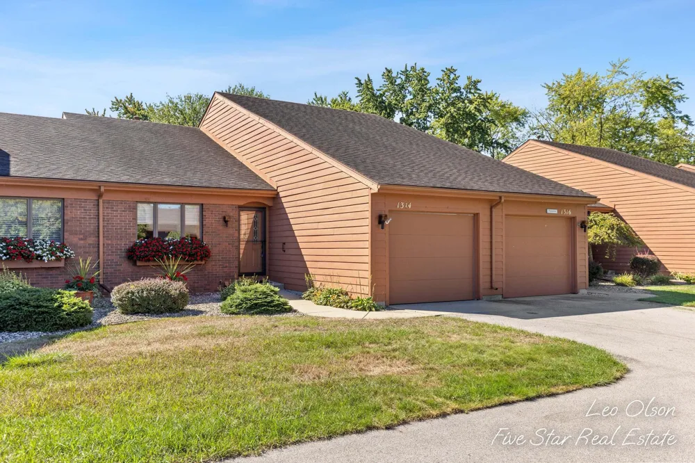 1314 Bent Tree Drive #75 Hudsonville, MI 49426