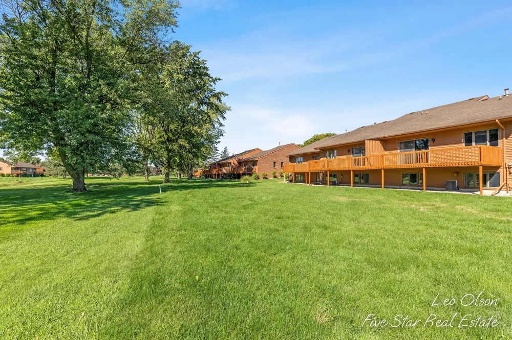 1314 Bent Tree Drive #75 Hudsonville, MI 49426