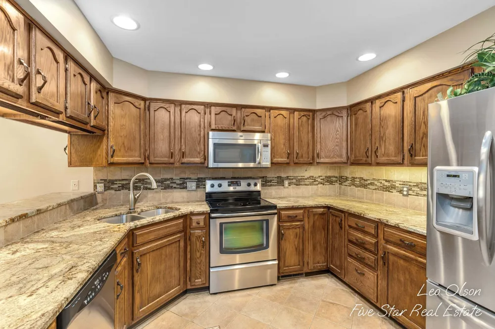 1314 Bent Tree Drive #75 Hudsonville, MI 49426