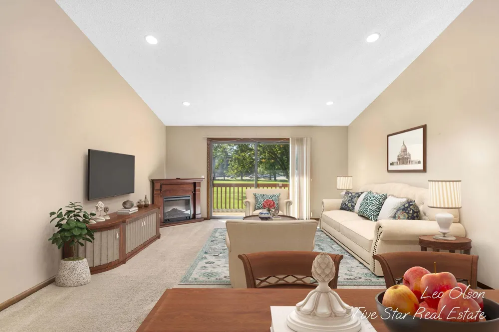 1314 Bent Tree Drive #75 Hudsonville, MI 49426