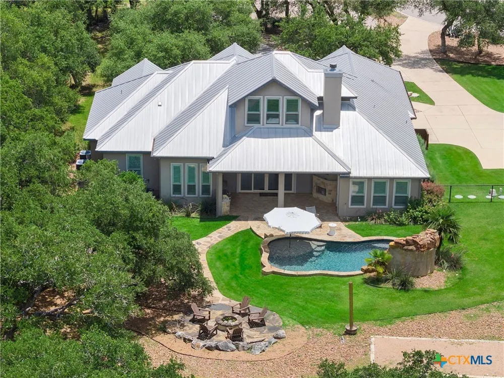654 Copper Trace New Braunfels, TX 78132