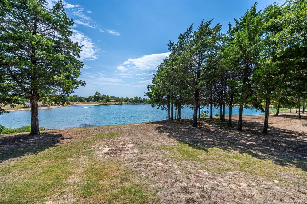 501 Five Lakes Sulphur, OK 73086
