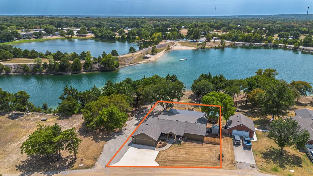 501 Five Lakes Sulphur, OK 73086