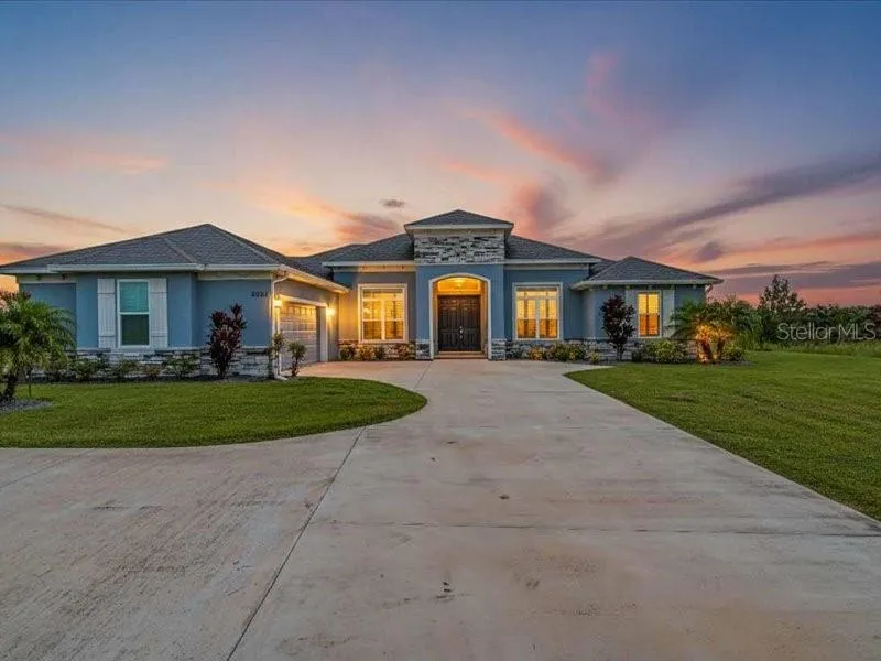 5054 LAKE TOSCANA DRIVE Wimauma, FL 33598