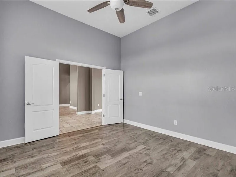 5054 LAKE TOSCANA DRIVE Wimauma, FL 33598