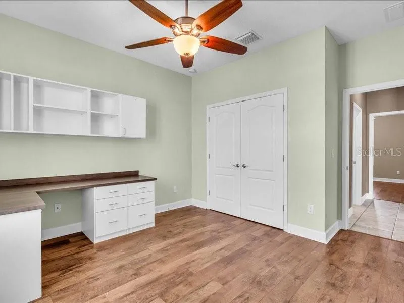 5054 LAKE TOSCANA DRIVE Wimauma, FL 33598