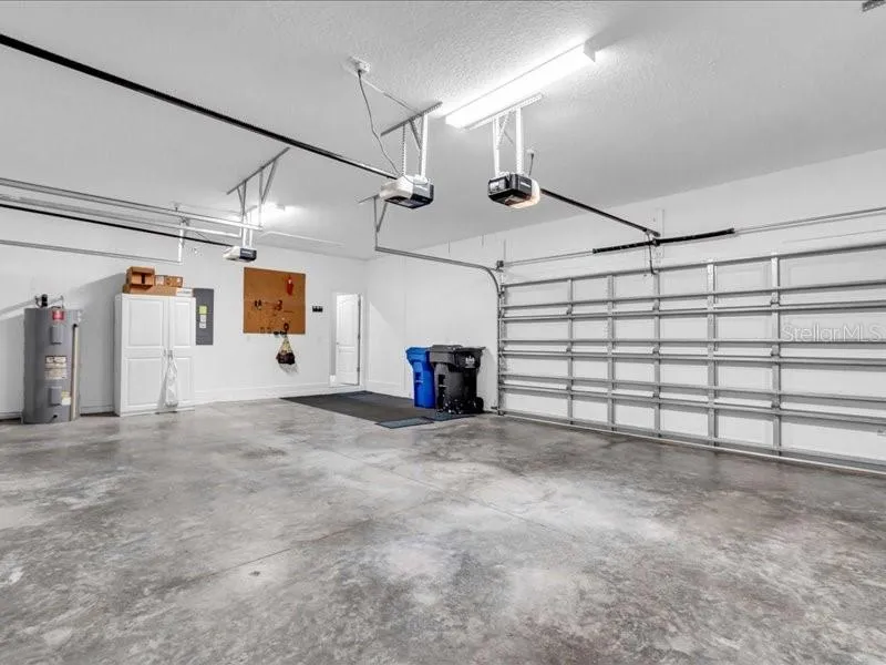 5054 LAKE TOSCANA DRIVE Wimauma, FL 33598