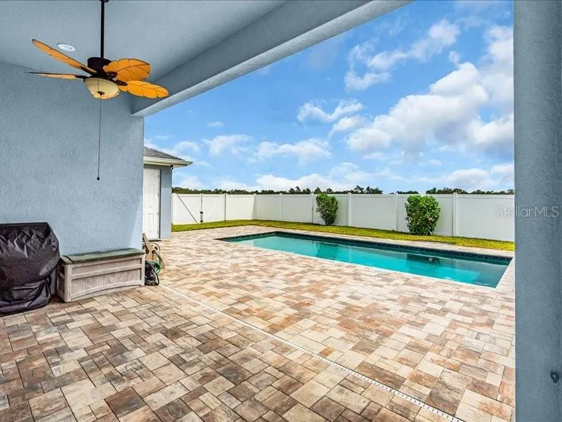 5054 LAKE TOSCANA DRIVE Wimauma, FL 33598