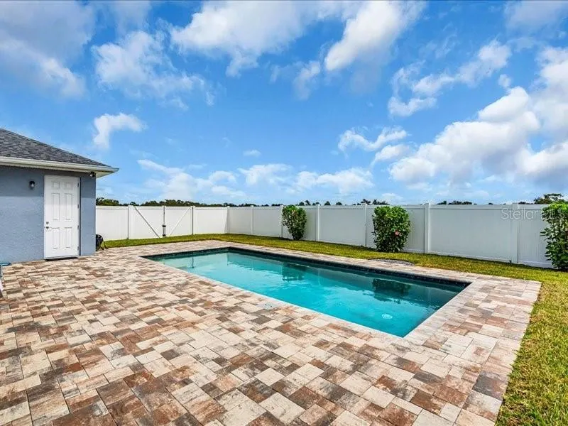 5054 LAKE TOSCANA DRIVE Wimauma, FL 33598