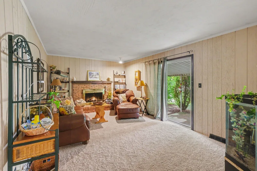 3907 Mohawk Avenue SW Grandville City, MI 49418