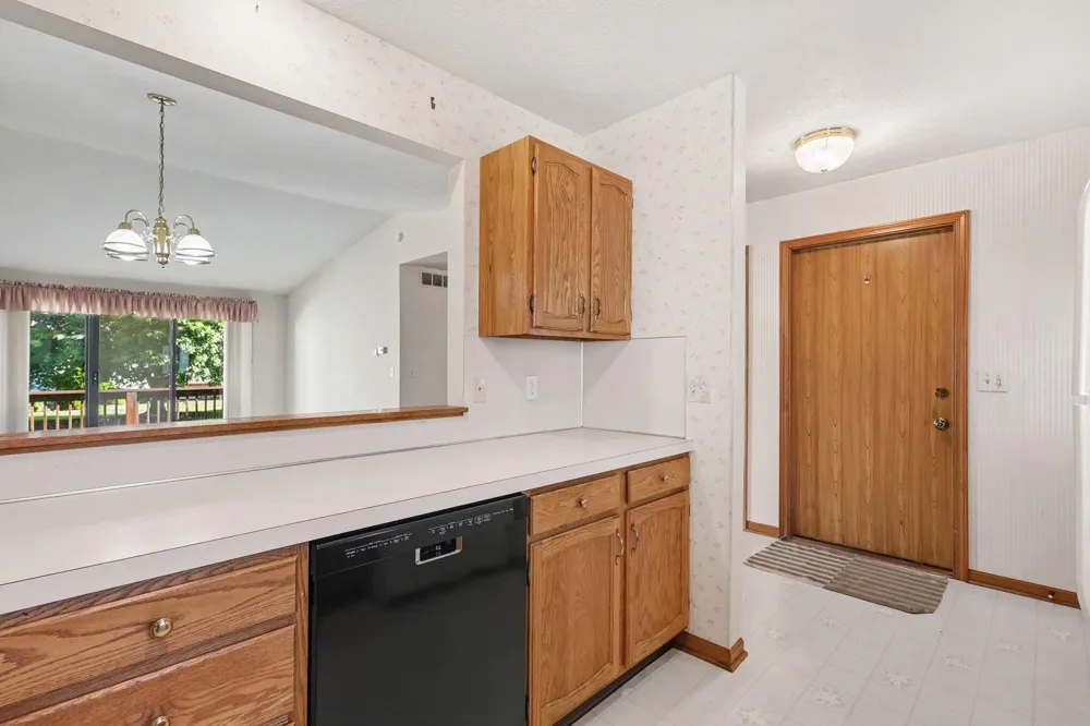 901 Creekridge Drive Laketown Township, MI 49423