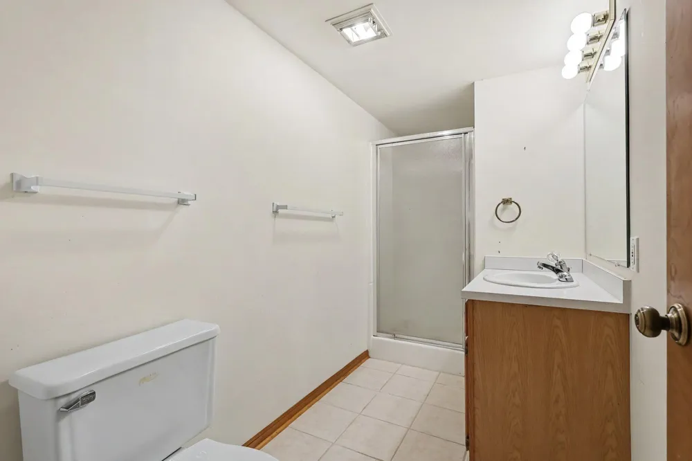 901 Creekridge Drive Laketown Township, MI 49423