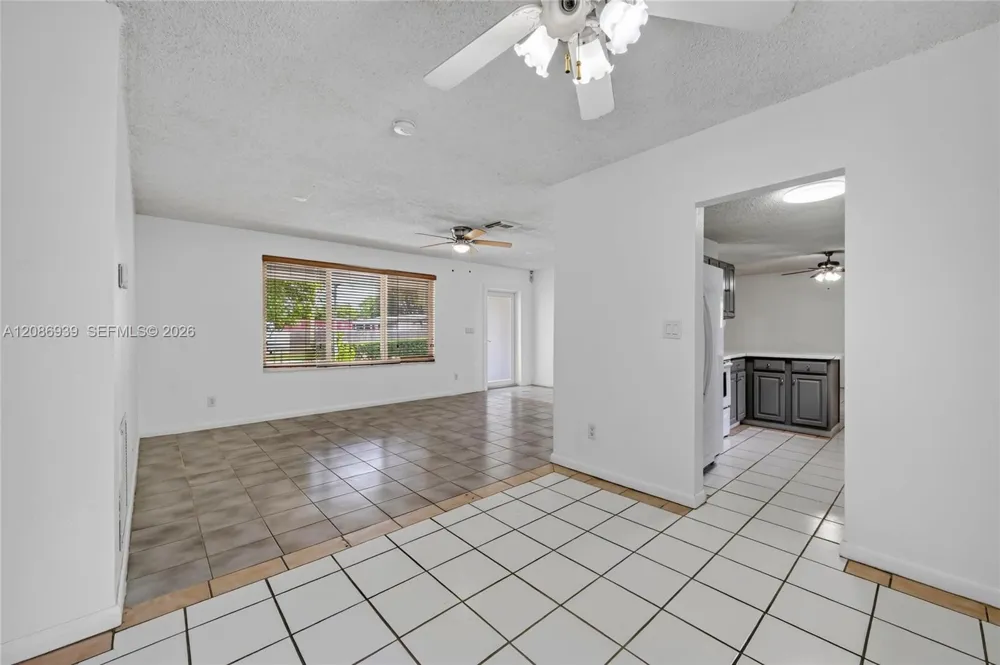 19920 SW 118th Pl Miami, FL 33177