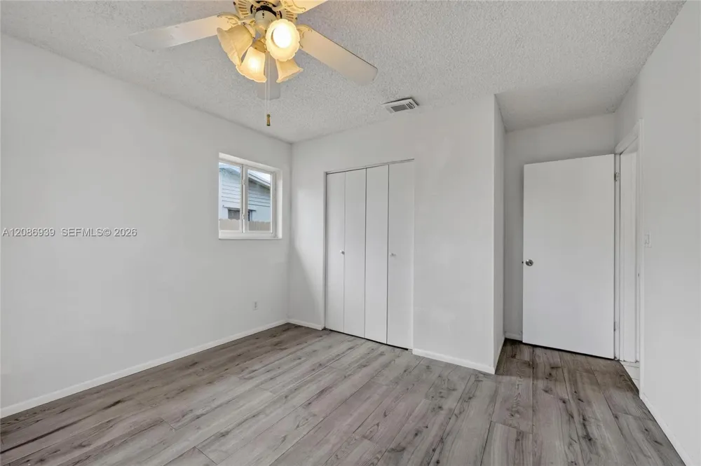 19920 SW 118th Pl Miami, FL 33177