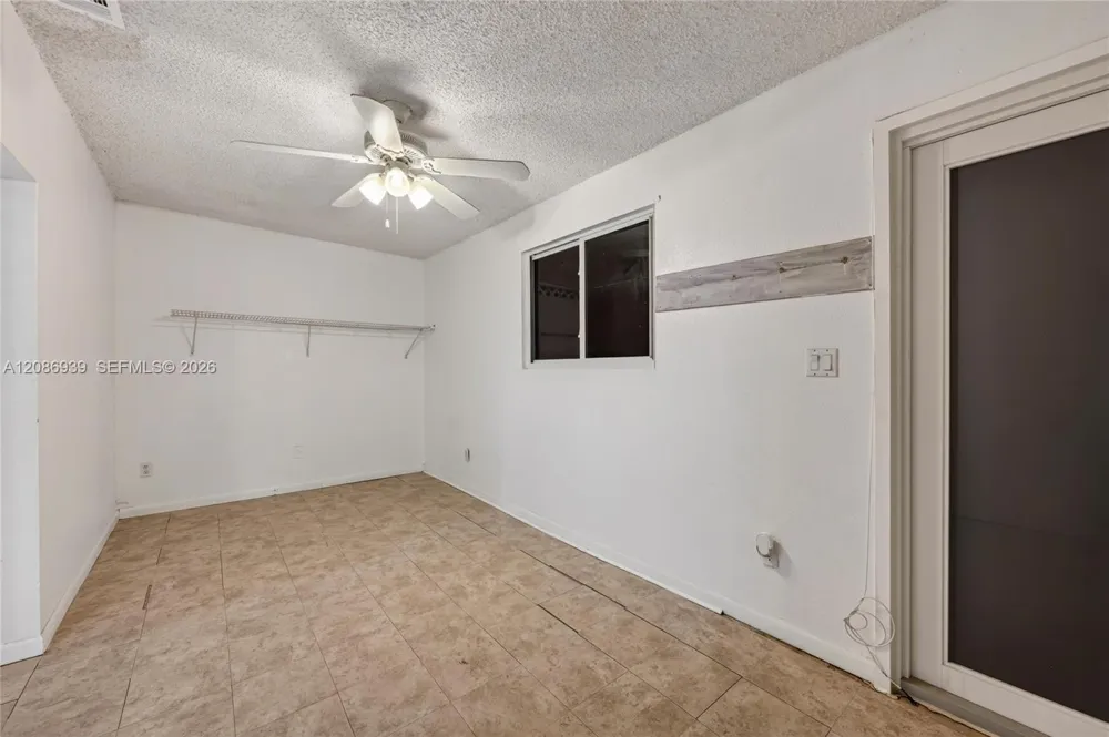 19920 SW 118th Pl Miami, FL 33177
