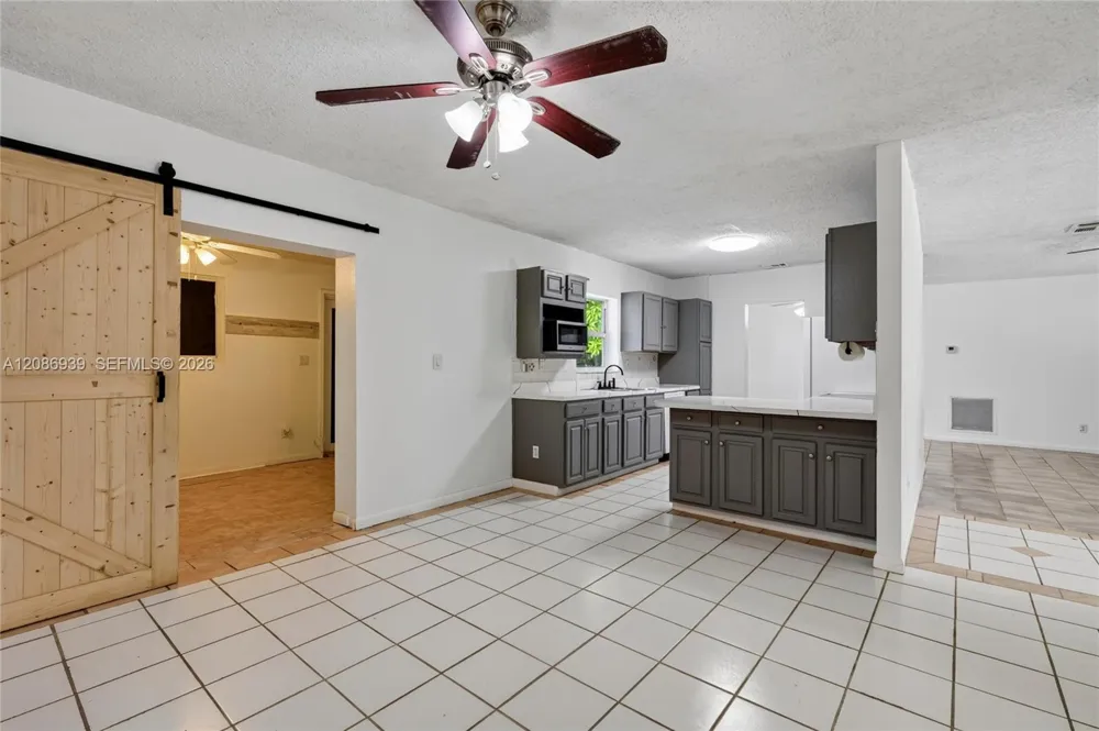19920 SW 118th Pl Miami, FL 33177