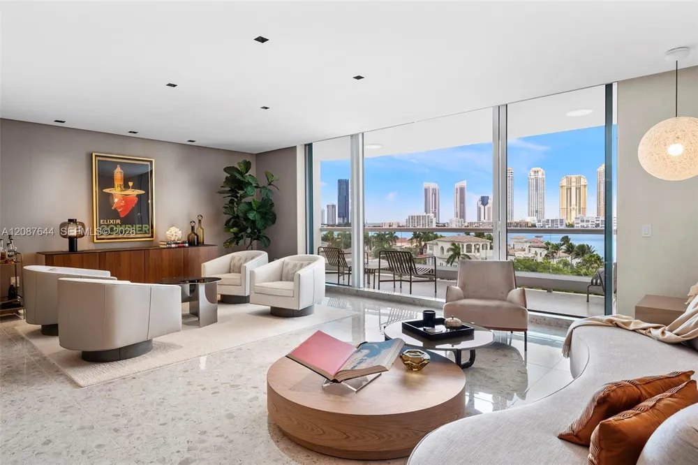 6000 Island Blvd #707 Aventura, FL 33160