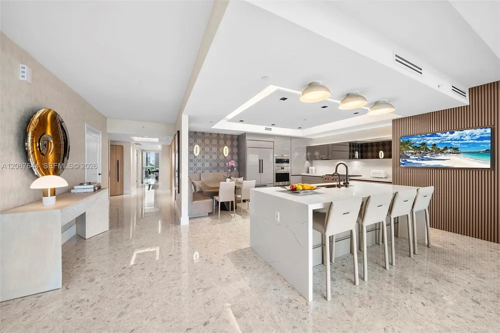6000 Island Blvd #707 Aventura, FL 33160