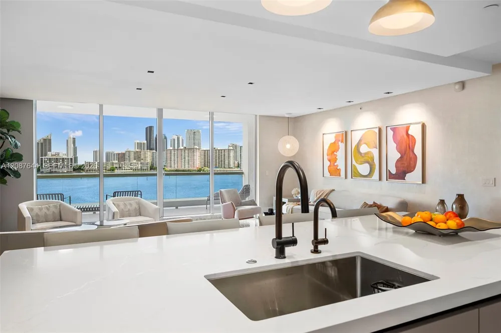 6000 Island Blvd #707 Aventura, FL 33160