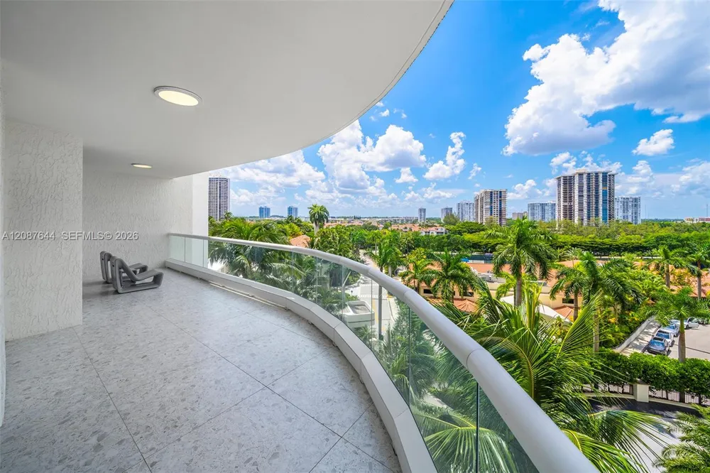 6000 Island Blvd #707 Aventura, FL 33160