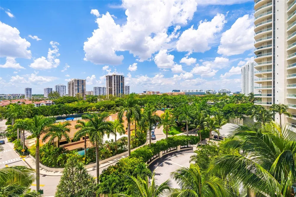 6000 Island Blvd #707 Aventura, FL 33160